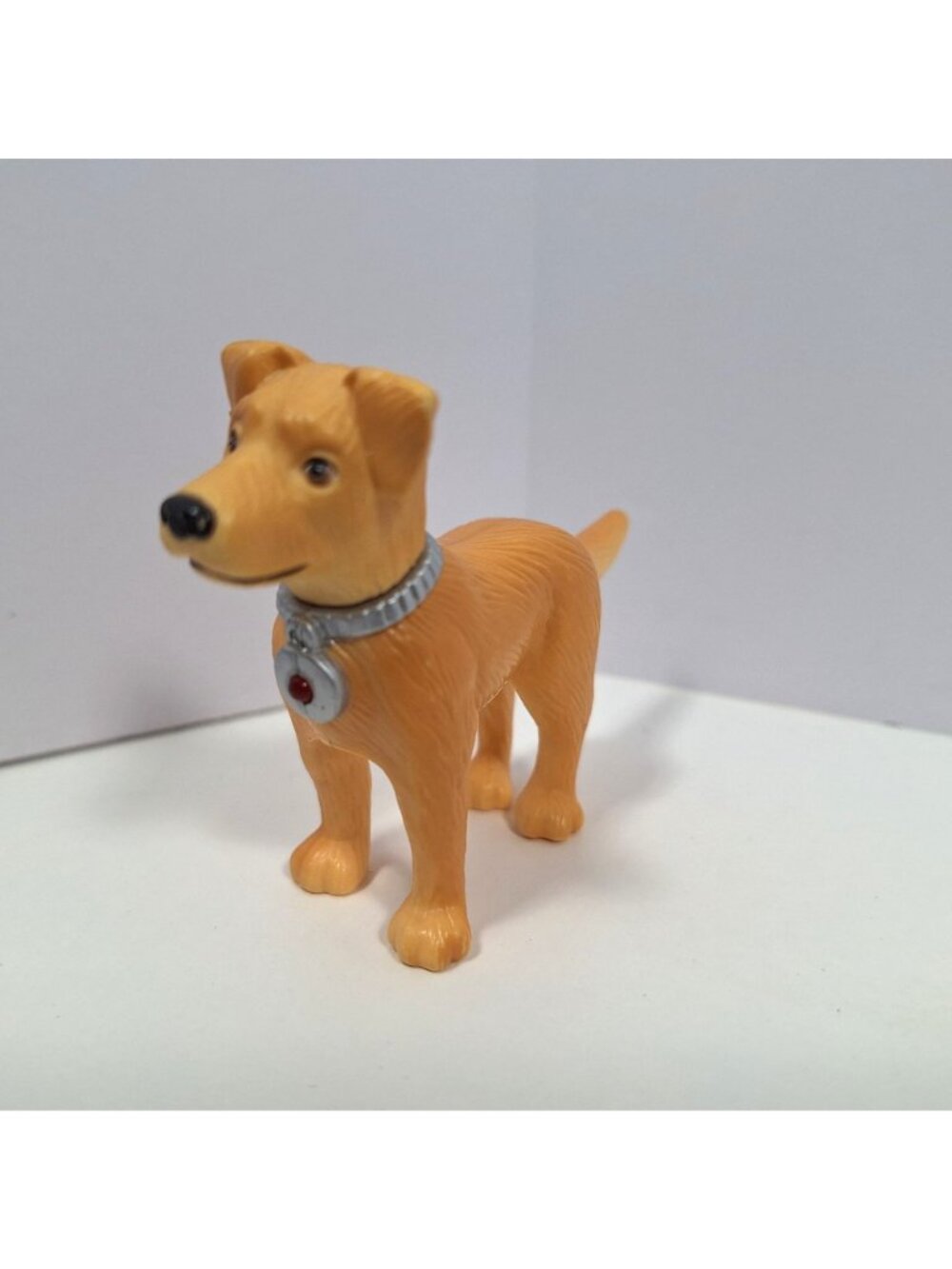 Kenzie Mystery Squad Detective Dog Figure - Picture 3 of 9